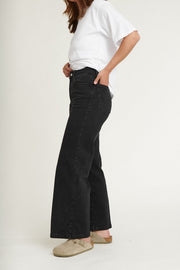 Enya Black Jeans - Black - Basic Apparel