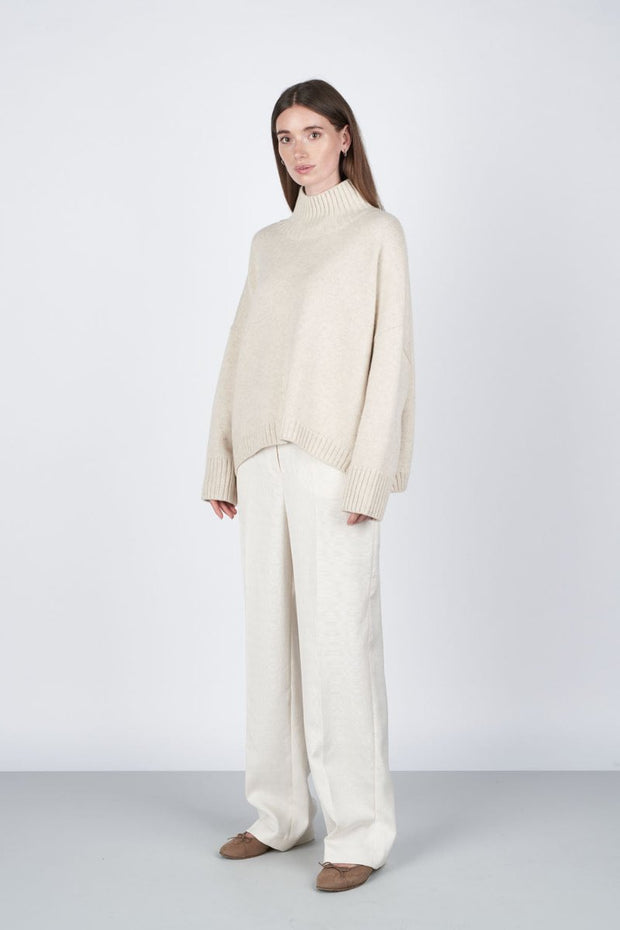 Idette Jumper - Warm Beige - O'Tay