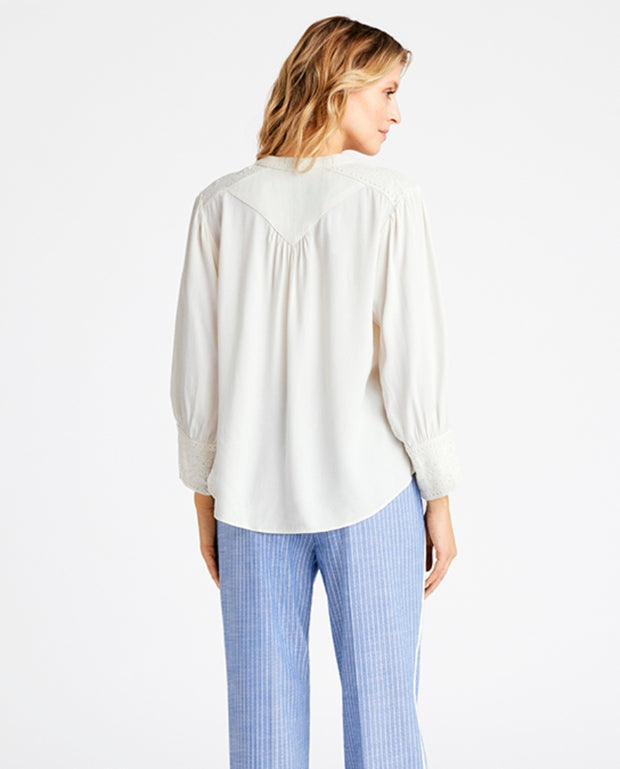 Jennie - Embroidery Blouse - Antique White - Gustav