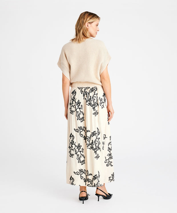 Mabell - Long Embroidery Skirt - Sand - Gustav