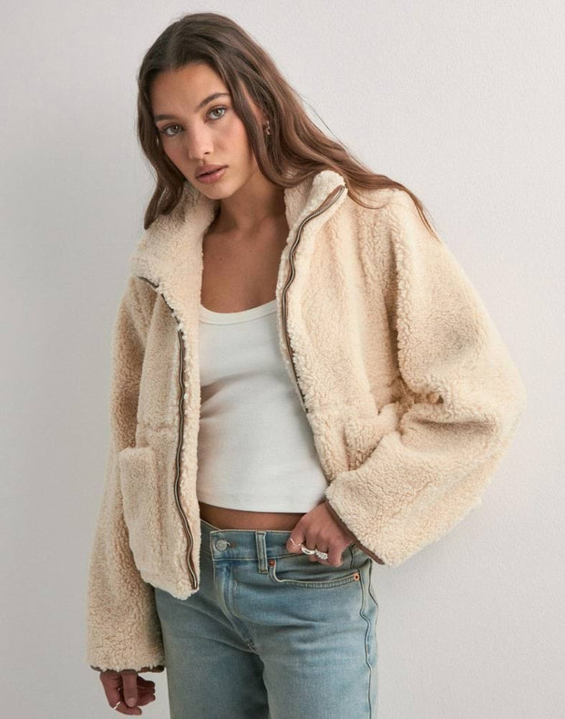 Effa Teddy Jacket - Ivory - Neo Noir