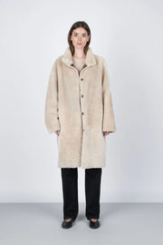 Josephine Coat - Brown - 100% Shearling Lammeskind - O'Tay