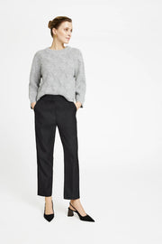 Dana - Regular Leg - Black - Gustav